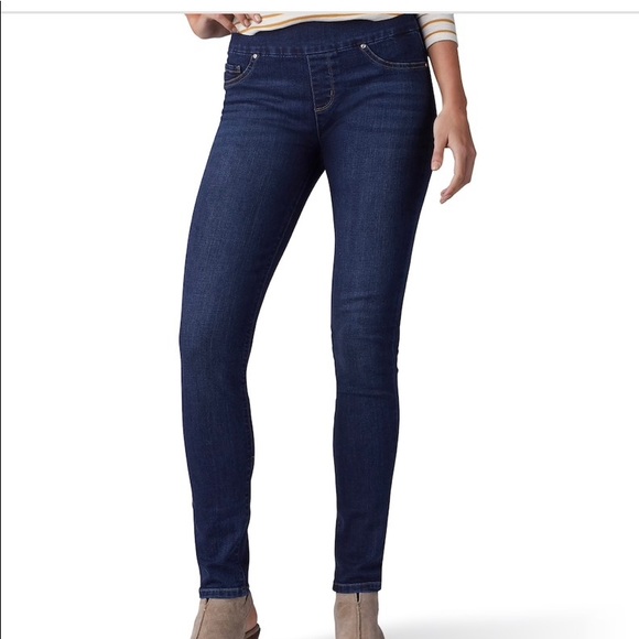 Lee Denim - Lee Slim Fit, Slimming Jeans